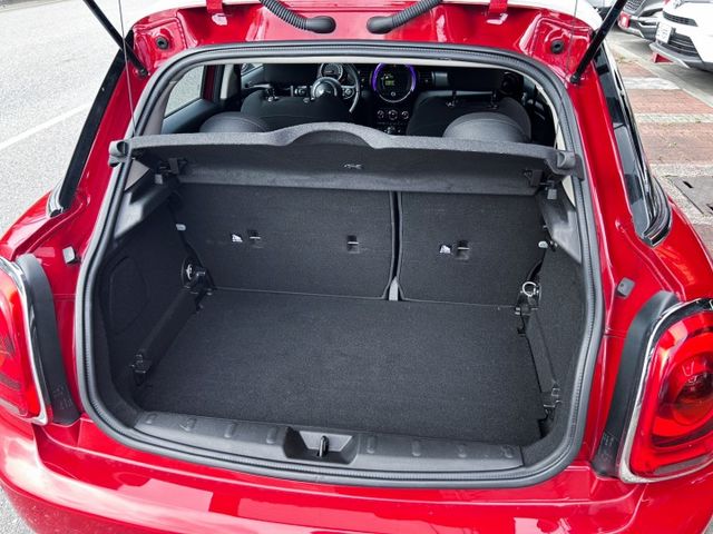 MiniCooper 稀有5門 ! 經典紅白配色 ! 漂亮美車 ! 認證車 ! 全額貸款  第8張相片