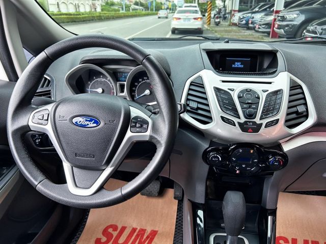 一手美車 ! 小型休旅車 ! 定速 ! 恆溫 ! 6安 ! 認證車 ! 全額貸款 !  第10張相片