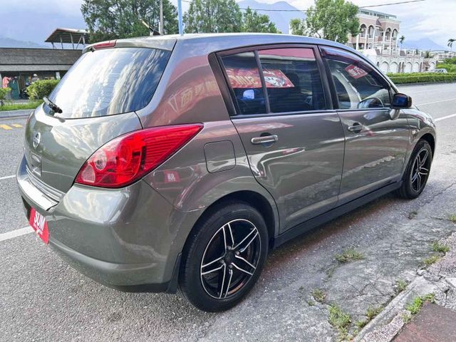 優質代步小車 ! 小車大空間 ! 可第三方認證 ! 全額貸款 !  第5張相片