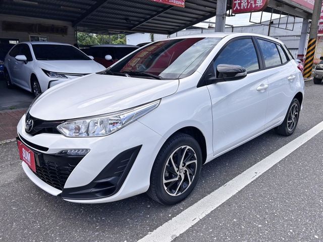 一手美車 ! 熱門暢銷車款 ! 第三方認證車 ! 全額貸款 !  第4張相片