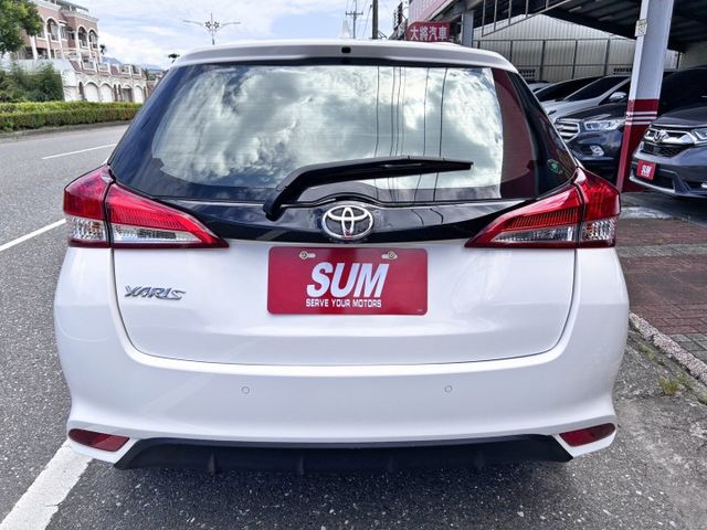 一手美車 ! 熱門暢銷車款 ! 第三方認證車 ! 全額貸款 !  第6張相片