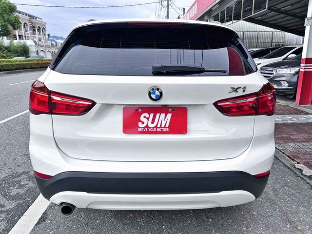 極佳車況 ! 內裝超漂亮 ! 認證車 ! 全額貸款 !  第6張相片