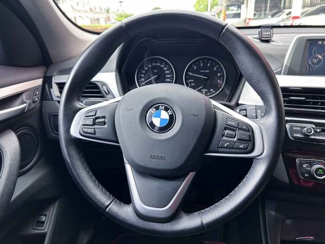 極佳車況 ! 內裝超漂亮 ! 認證車 ! 全額貸款 !  第10張相片