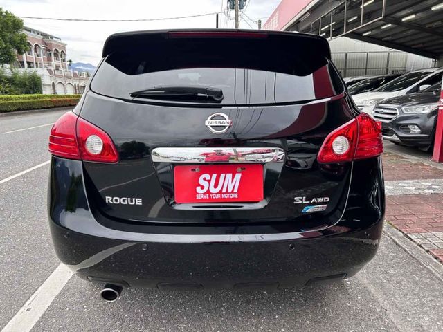 一手美車 ! 4WD旗艦版 ! 少跑里程11萬 ! 內外漂亮 ! 認證車 ! 全額貸款  第6張相片