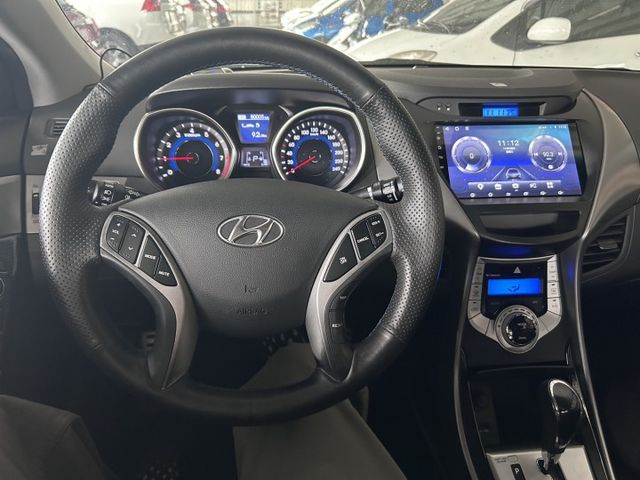 一手美車 ! 超低里程僅跑8萬 ! 旗艦款 ! 升級安卓機 ! 認證車 ! 全額貸款 !  第3張相片