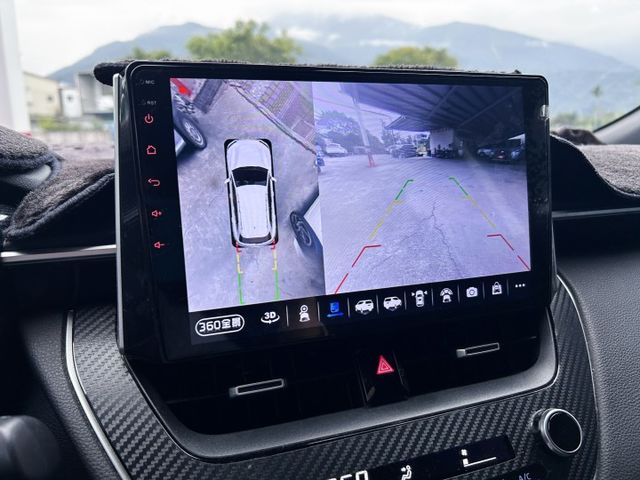 一手美車 ! 里程4萬 ! 特仕版 ! 環景/安卓機/側踏板 ! 認證車 ! 全額貸款  第3張相片