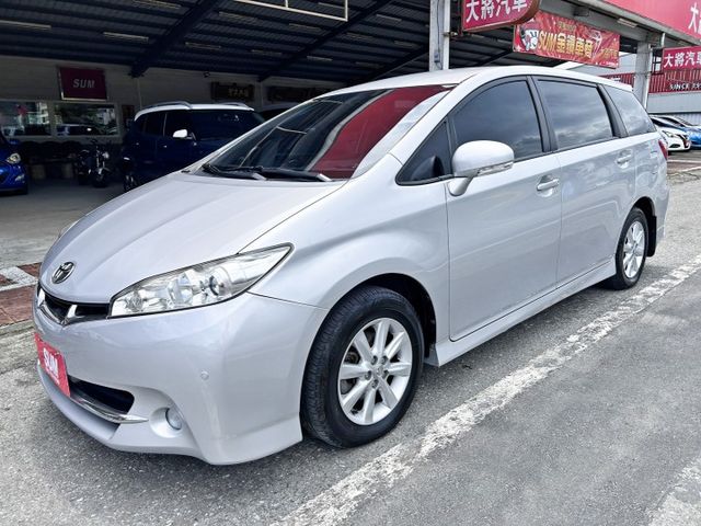 一手美車 ! 2.0E ! 有定速 ! 7人座最佳首選 ! 第三方認證車 ! 全額貸款 !  第4張相片