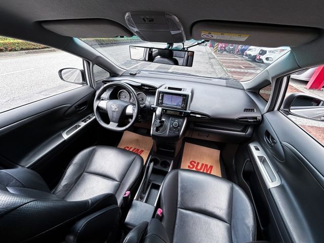 一手美車 ! 2.0E ! 有定速 ! 7人座最佳首選 ! 第三方認證車 ! 全額貸款 !  第8張相片