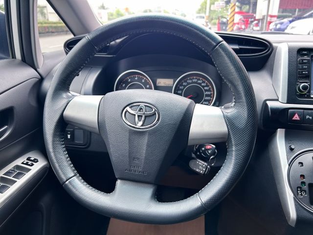 一手美車 ! 2.0E ! 有定速 ! 7人座最佳首選 ! 第三方認證車 ! 全額貸款 !  第9張相片