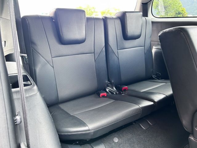 一手美車 ! 2.0E ! 有定速 ! 7人座最佳首選 ! 第三方認證車 ! 全額貸款 !  第17張相片