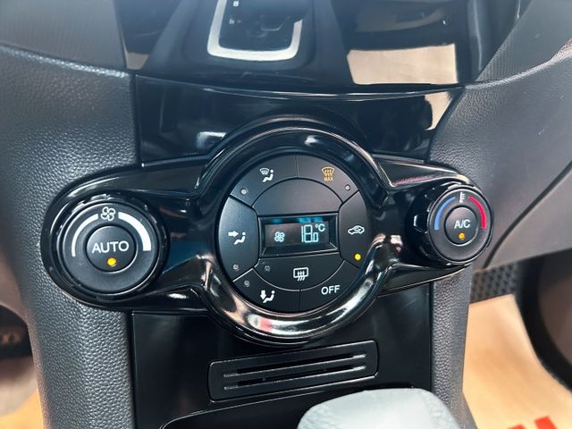 一手美車 ! 1.0渦輪小鋼炮 ! 省油好開省稅金 ! 第三方認證 ! 全額貸款 !  第13張相片