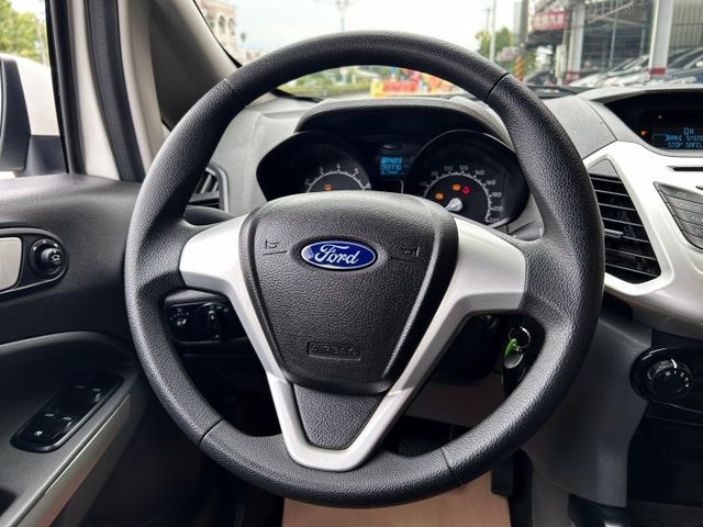 一手美車 ! 里程8萬 ! 認證車 ! 全額貸款  第10張相片