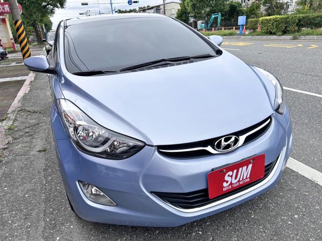 一手美車 ! 超低里程僅跑8萬 ! 旗艦款 ! 升級安卓機 ! 認證車 ! 全額貸款 !  第2張相片