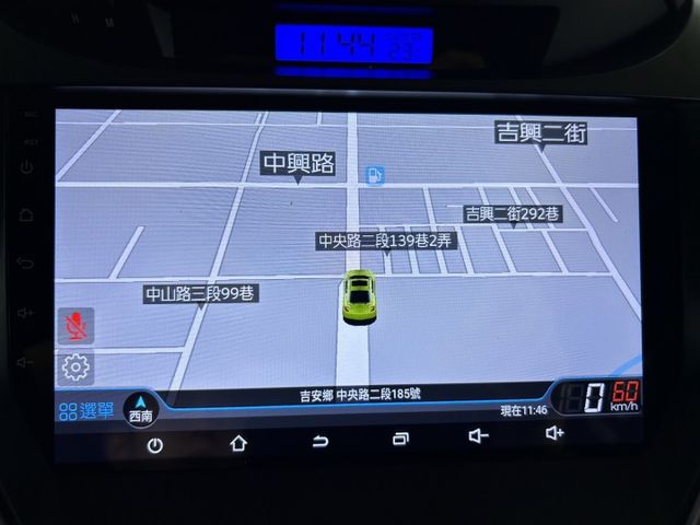 一手美車 ! 超低里程僅跑8萬 ! 旗艦款 ! 升級安卓機 ! 認證車 ! 全額貸款 !  第13張相片