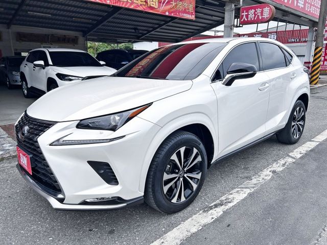 一手美車 ! 菁英版 ! 豪華休旅車 ! 認證車 ! 全額貸款 !  第4張相片