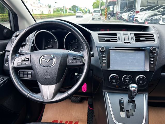 一手美車 ! 7人座 ! 超低里程僅跑7萬 ! 尊爵版 ! 認證車 ! 全額貸款 !  第9張相片