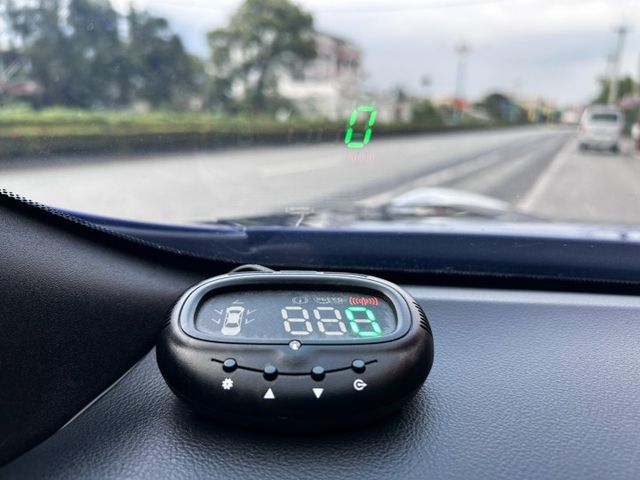 一手美車 ! 內外漂亮 ! 日系小跑旅 ! 第三方認證車 ! 全額貸款 !  第10張相片
