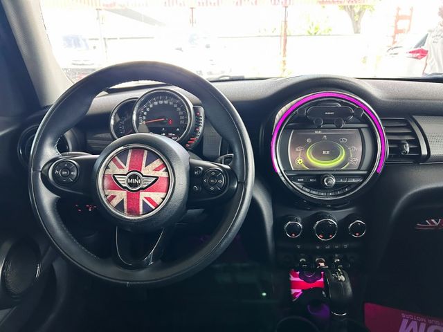 MiniCooper ! 稀有5人座 ! 稀有水泥灰 ! 第三方認證 ! 全額貸款 !  第4張相片