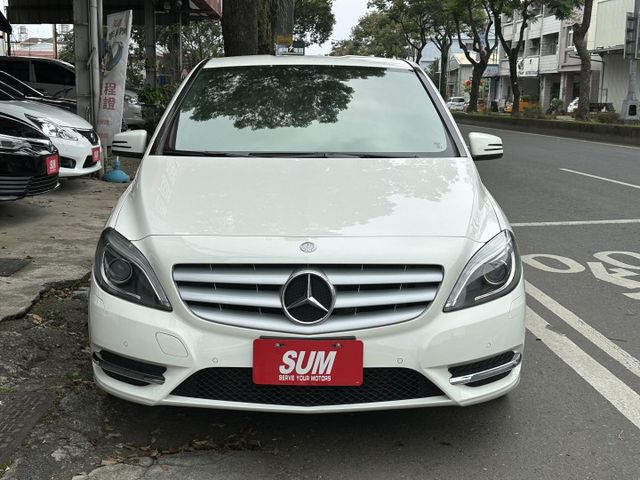 漂亮車/渦輪增壓/定速/換檔撥片/藍芽/音響快控/倒車顯影  第3張相片
