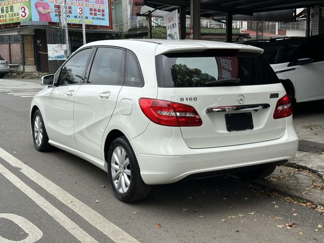 漂亮車/渦輪增壓/定速/換檔撥片/藍芽/音響快控/倒車顯影  第7張相片