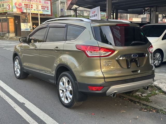 原鈑件/4WD/渦輪增壓/定速/自動大燈/免鑰匙/藍芽  第7張相片