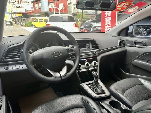 一手車/原鈑件/ LED尾燈/LED日行燈/LED尾燈/後視鏡方向指示燈/後霧燈  第8張相片