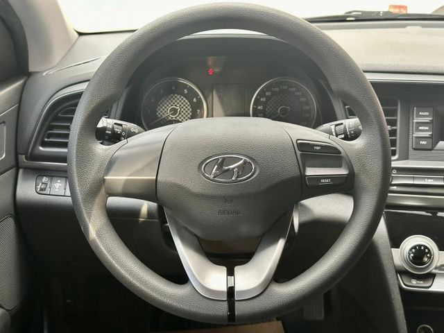 一手車/原鈑件/ LED尾燈/LED日行燈/LED尾燈/後視鏡方向指示燈/後霧燈  第9張相片