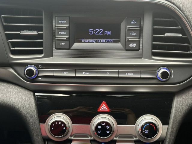 一手車/原鈑件/ LED尾燈/LED日行燈/LED尾燈/後視鏡方向指示燈/後霧燈  第11張相片