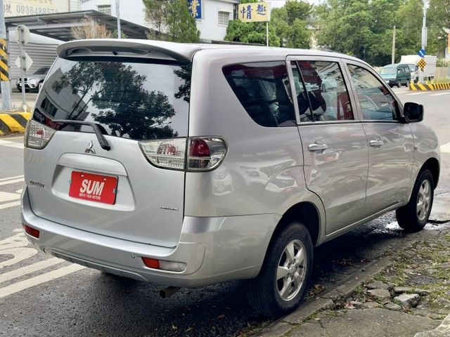 原鈑件/低里程/免鑰匙/後座出風口  第5張相片