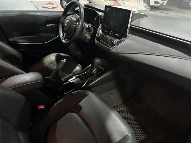 原鈑件認證/豪華/一手車/自動跟車系統/車道維持/恆溫/光感應頭燈  第2張相片