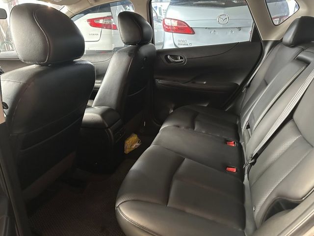 認證美容中/認證車/盲點/藍芽主機/免鑰匙/摸門/恆溫/定速  第4張相片