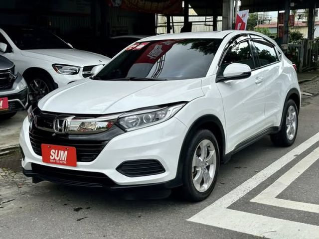原鈑件一手車/LED日行燈/換檔撥片/免鑰匙/摸門/方向盤快播/電收後視鏡/恆溫/LED尾燈  第1張相片
