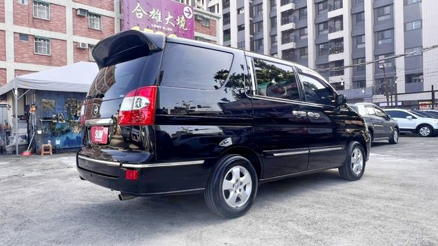 2006年 QRV 2.5L 正七人座 旅遊 露營都非常適宜的一台漂亮好車 第三排座椅 倒車顯影 稀有難得 把握機會  第17張相片