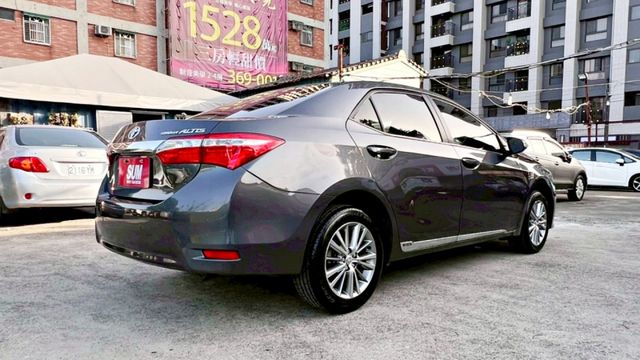 2014年 阿提斯 1.8L~雙安~恆溫空調~電折後視鏡~最佳家庭房車代步首選~省油好開~漂亮無待修~可全額貸  第17張相片