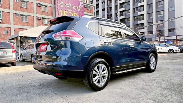 2017年 日產  X-TRAIL 2.0L 頂規玩美 影音版 雙區恆溫 車頂行李架 認證車 空間大又舒適 原漆 無待修  第20張相片