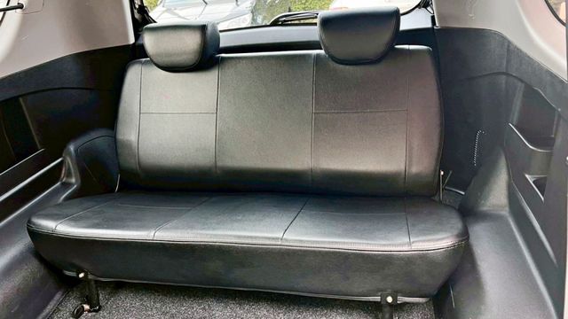 2017年 勁歌 2.4L~5+2人座~旗艦 頂規型 一手車 原版件 最耐操好開的賺錢車~車漂亮~可全額貸  第7張相片