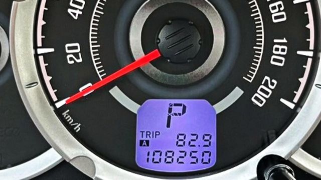 2017年 勁歌 2.4L~5+2人座~旗艦 頂規型 一手車 原版件 最耐操好開的賺錢車~車漂亮~可全額貸  第10張相片