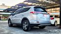 2017年 TOYOTA RAV4 2.0L~I-KEY~定速~衛星導航~倒車顯影~雙區恆溫~優質實惠幸福家庭休旅~  第18張縮圖