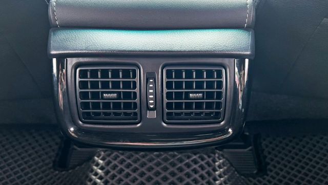 2021年TOYOTA HILUX 2.8L 四輪傳動 柴油貨車版 皮卡 鋼鐵悍將 工作 越野 載重 征服地形的專業玩家  第13張相片