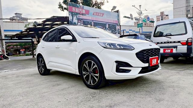 2021年 福特 KUGA 2.0L 渦輪引擎大馬力 新車120萬 駕駛座電動椅+腰靠 B&O音響 盲點偵測 超美車況  第3張相片