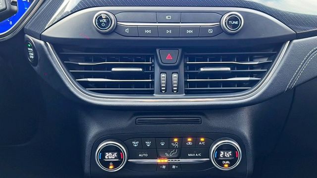 2021年 福特 KUGA 2.0L 渦輪引擎大馬力 新車120萬 駕駛座電動椅+腰靠 B&O音響 盲點偵測 超美車況  第10張相片