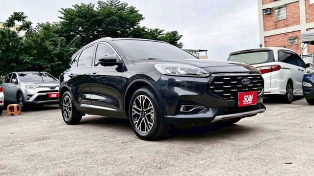2020年 福特 庫卡 1.5L 6安 駕駛座電動椅+腰靠 衛星導航 倒車顯影 小CC數 大馬力 漂亮車 可全額貸  第3張相片