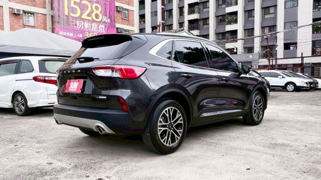 2020年 福特 庫卡 1.5L 6安 駕駛座電動椅+腰靠 衛星導航 倒車顯影 小CC數 大馬力 漂亮車 可全額貸  第20張相片