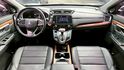 2018年 CR-V 1.5L 渦輪增壓 換檔撥片 衛星導航 倒車顯影 本田品牌 王者風範 奔馳道路 耐用省油  第4張縮圖