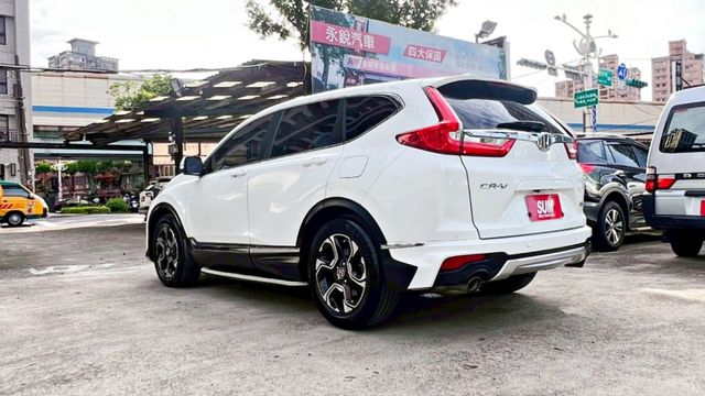 2018年 CR-V 1.5L 渦輪增壓 換檔撥片 衛星導航 倒車顯影 本田品牌 王者風範 奔馳道路 耐用省油  第18張相片