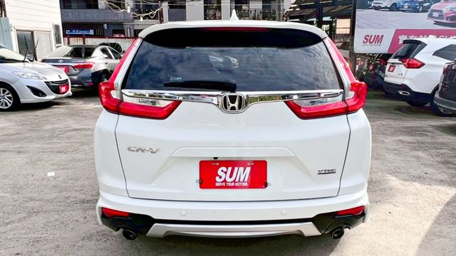 2018年 CR-V 1.5L 渦輪增壓 換檔撥片 衛星導航 倒車顯影 本田品牌 王者風範 奔馳道路 耐用省油  第19張相片
