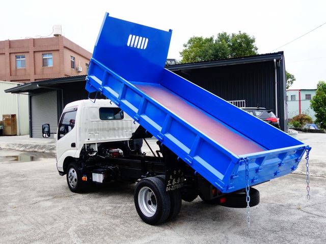 《傾斗車》HINO+載重變更五噸+免用尿素《加長型11.5呎》  第6張相片