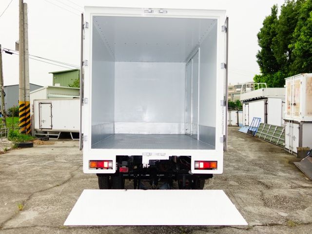 《加長11.5呎》FUSO載重變更5噸+免用尿素+3呎油壓尾門《僅跑九萬》  第7張相片