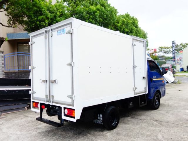 《冷凍車》-25冷凍箱內白鐵包覆《自排》  第4張相片