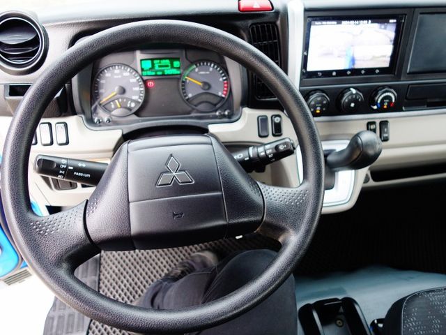 《僅跑5萬》加長型14呎+車側可上貨+免加尿素+四呎雙摺雙油壓尾門《特殊電動升降棚》  第13張相片